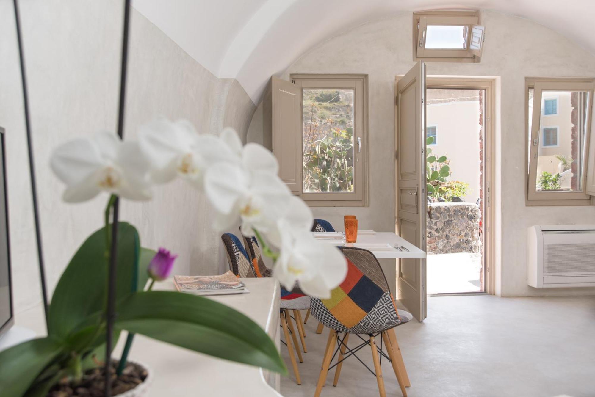 Lagadi Suites By K&K Mesaria Rum bild