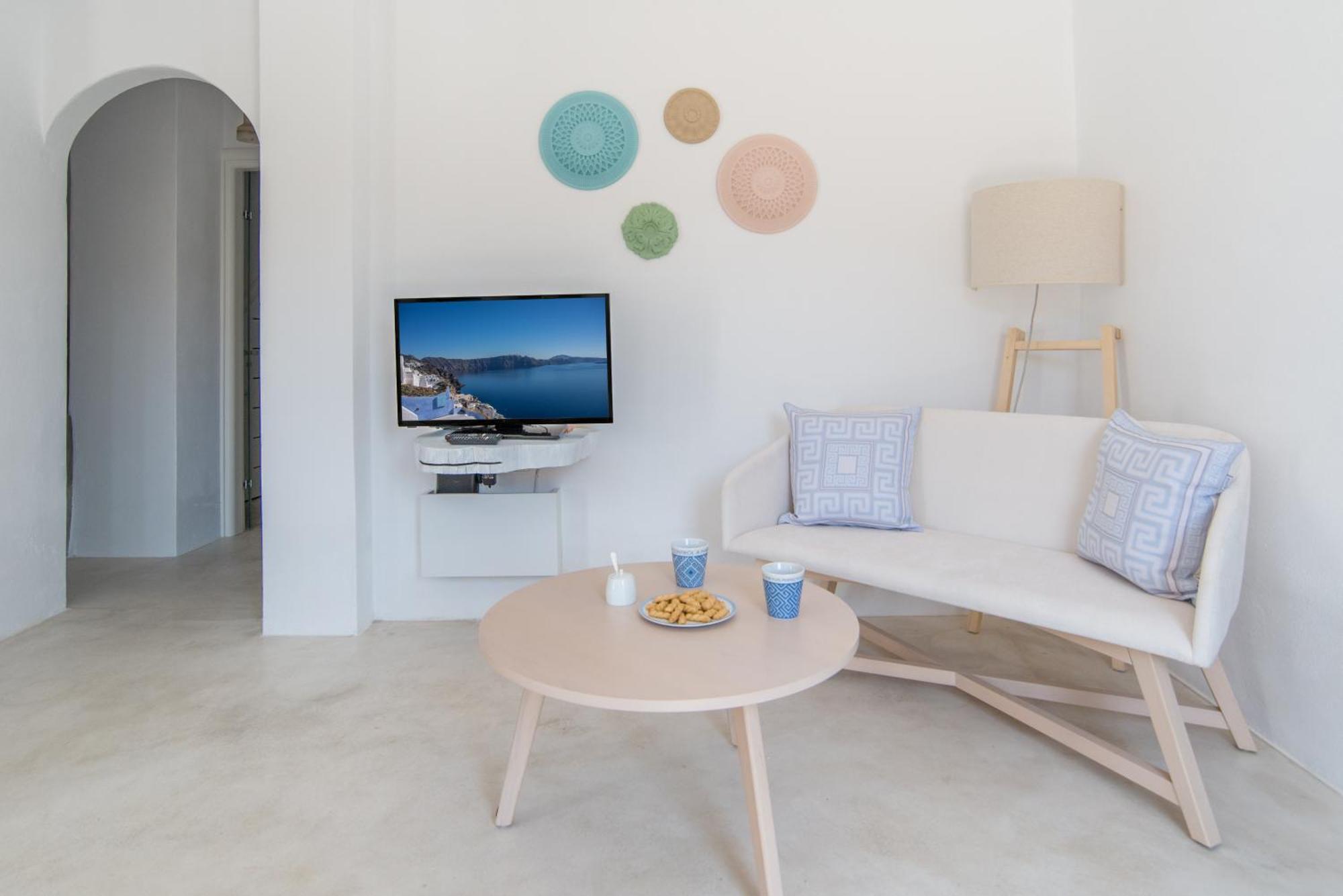 Lagadi Suites By K&K Mesaria Rum bild